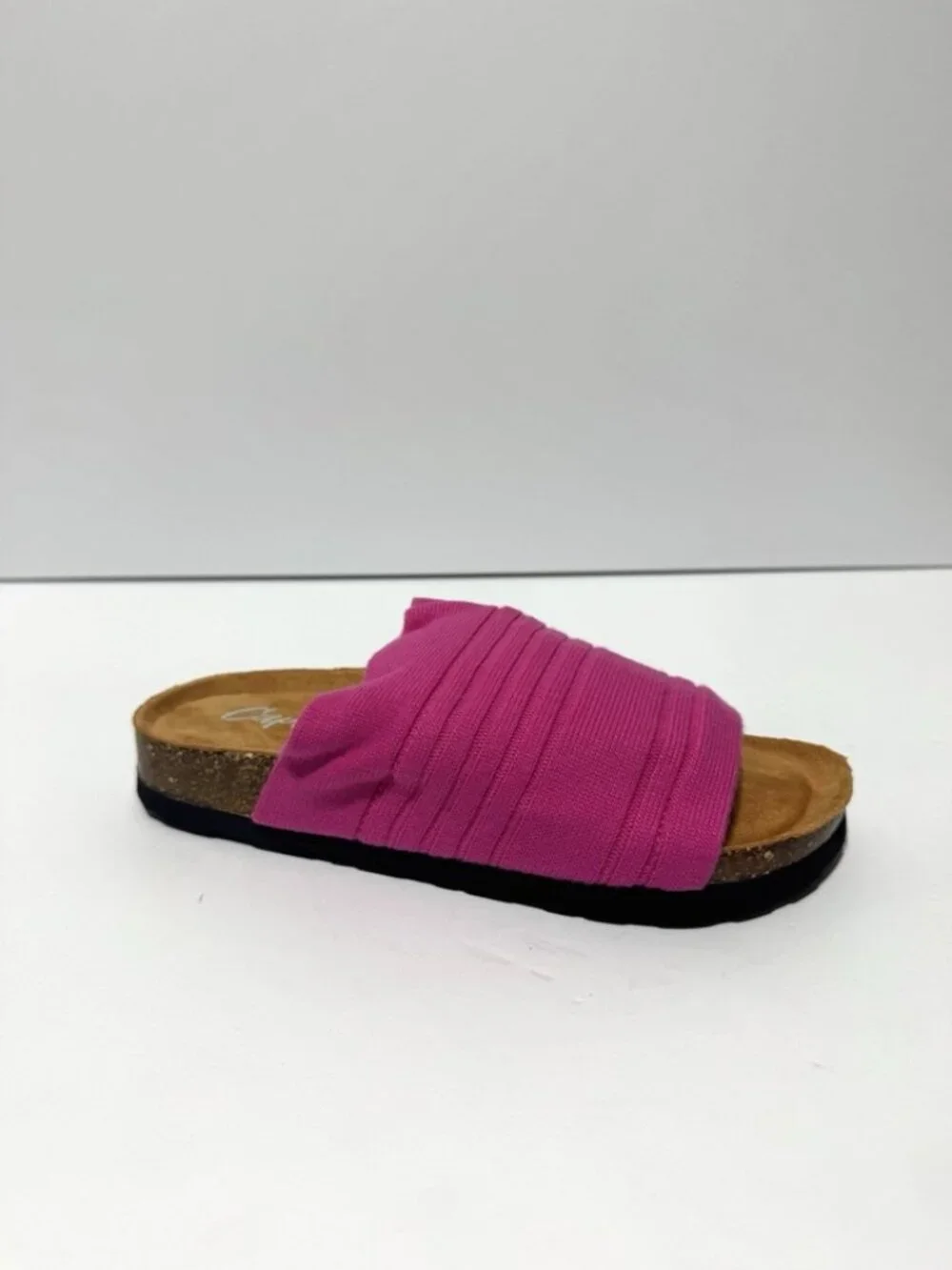 Cape Robbin Women’s Sandals Pink Size 6 M